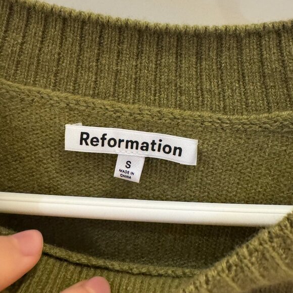 REFORMATION  Paloma Cropped Cashmere Crew Size Small - Picture 4 of 4